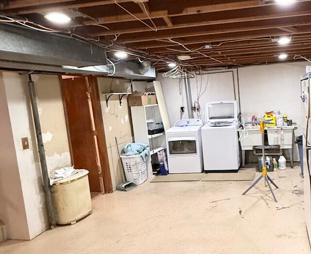 main property photo 59