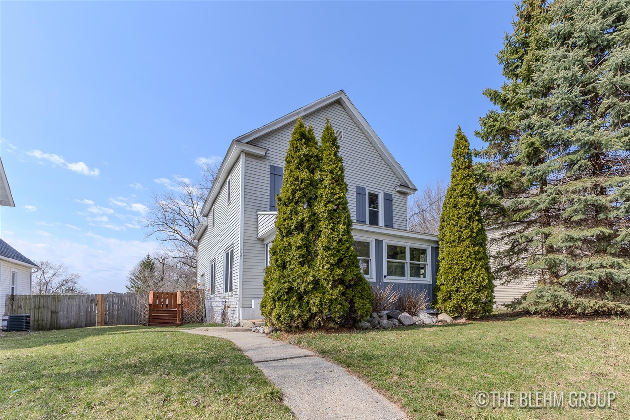 main property photo 1