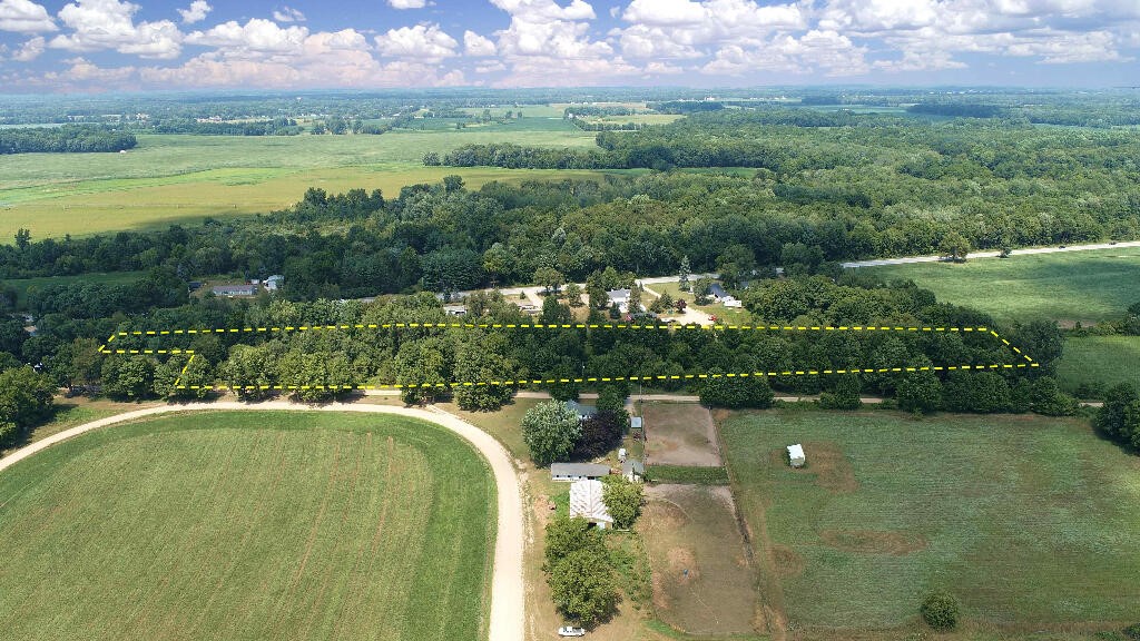 main property photo 4