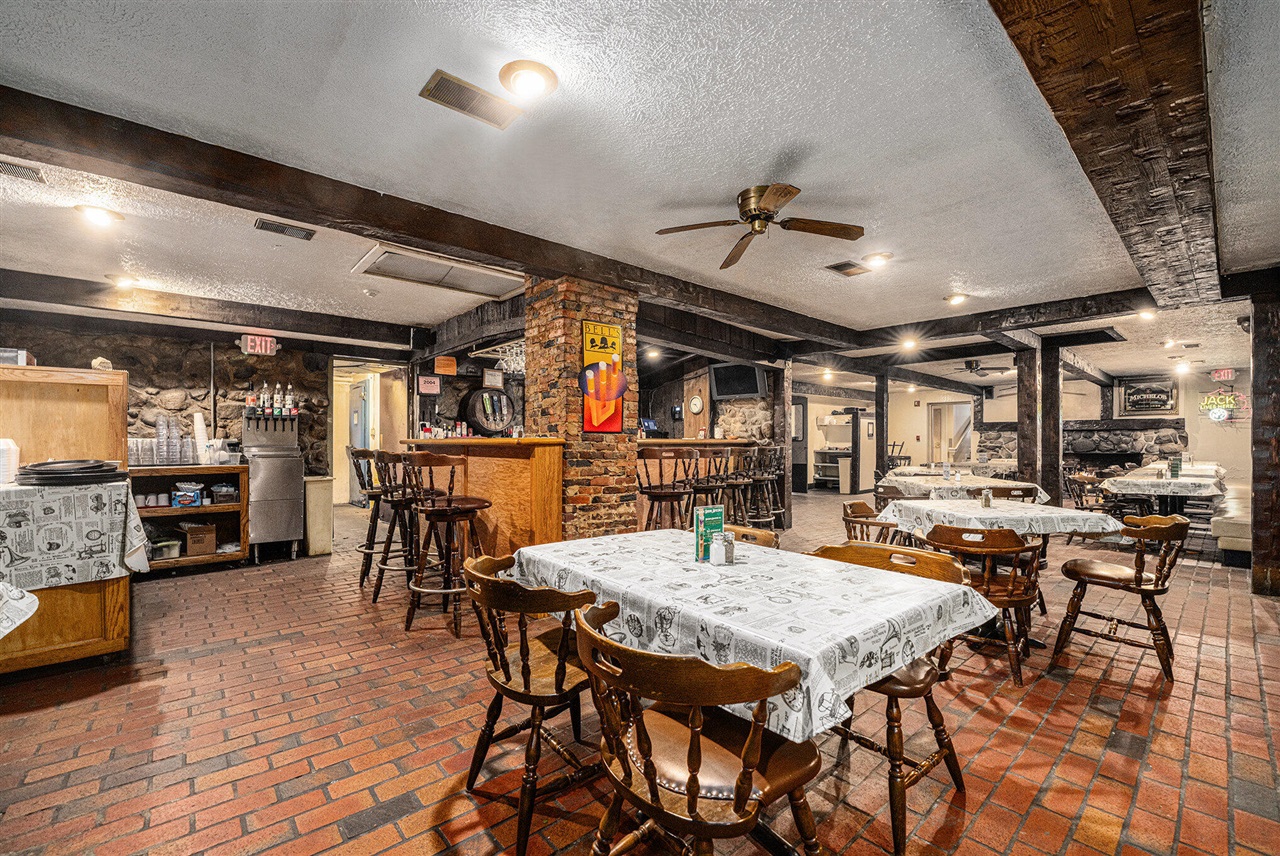 main property photo 24