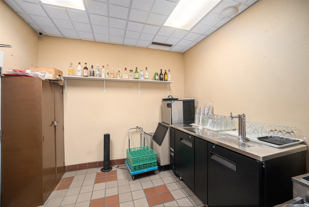 main property photo 69