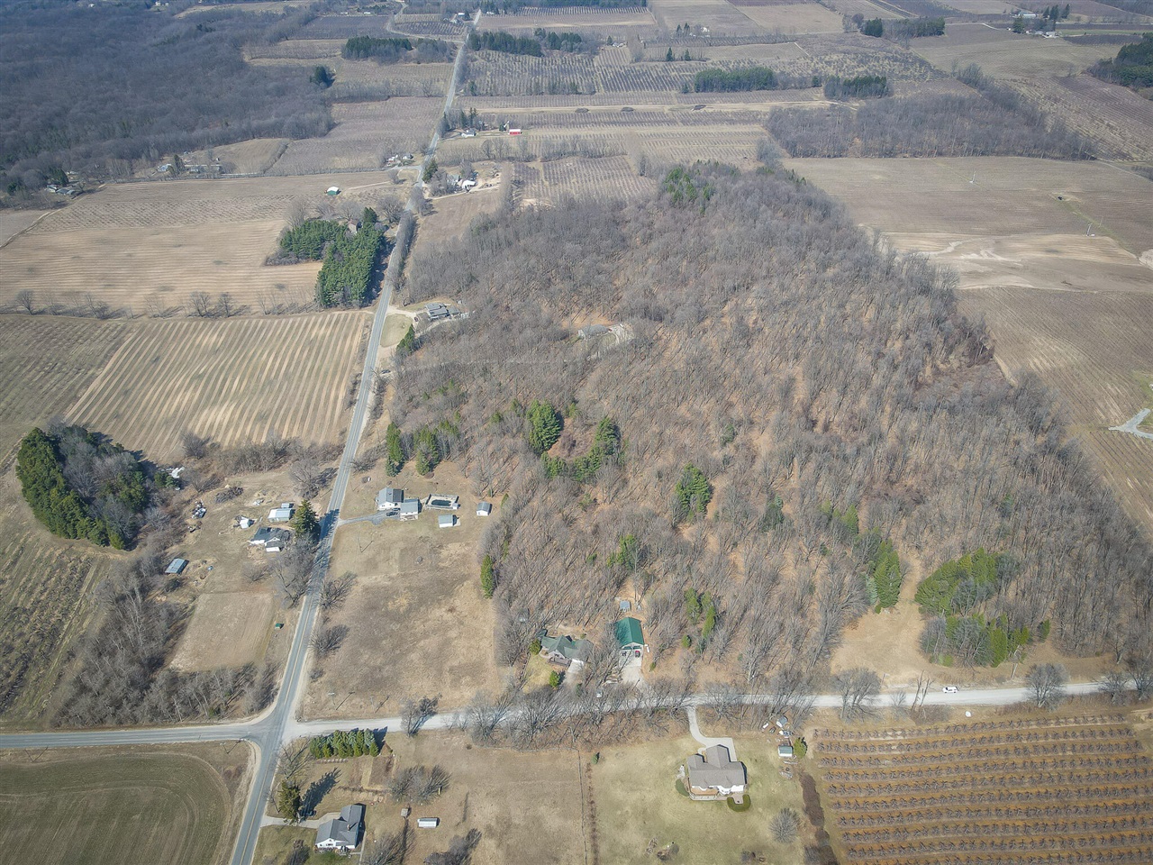 main property photo 45