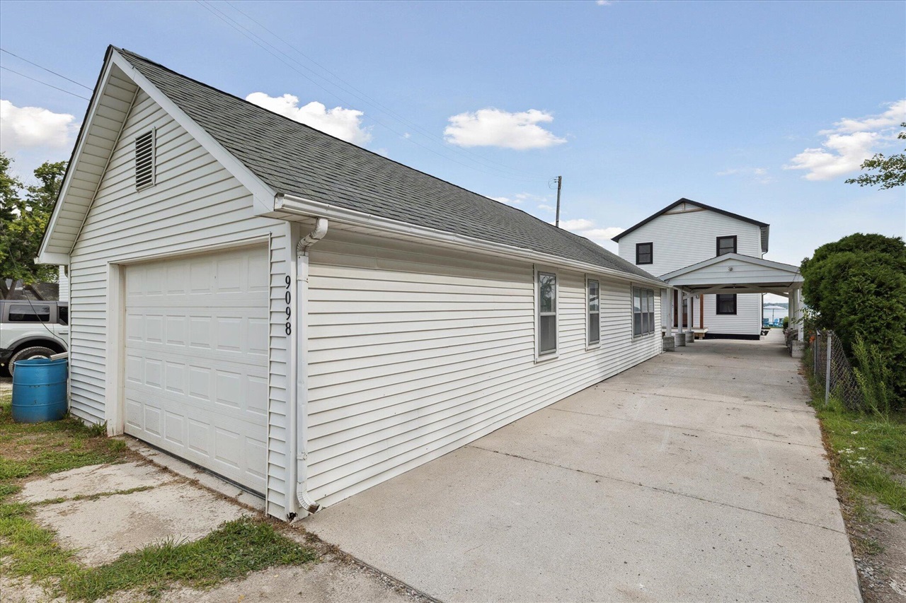 main property photo 67