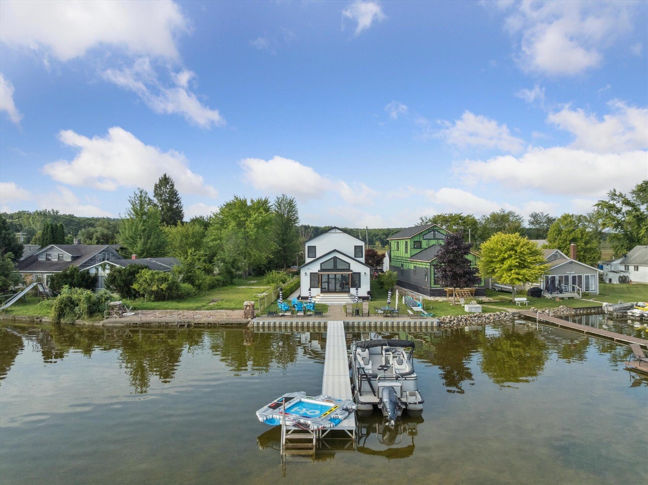 main property photo 74