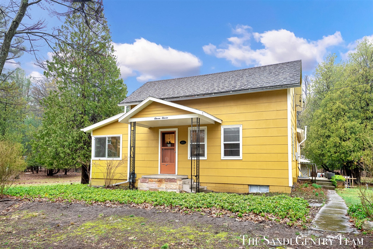 main property photo 45