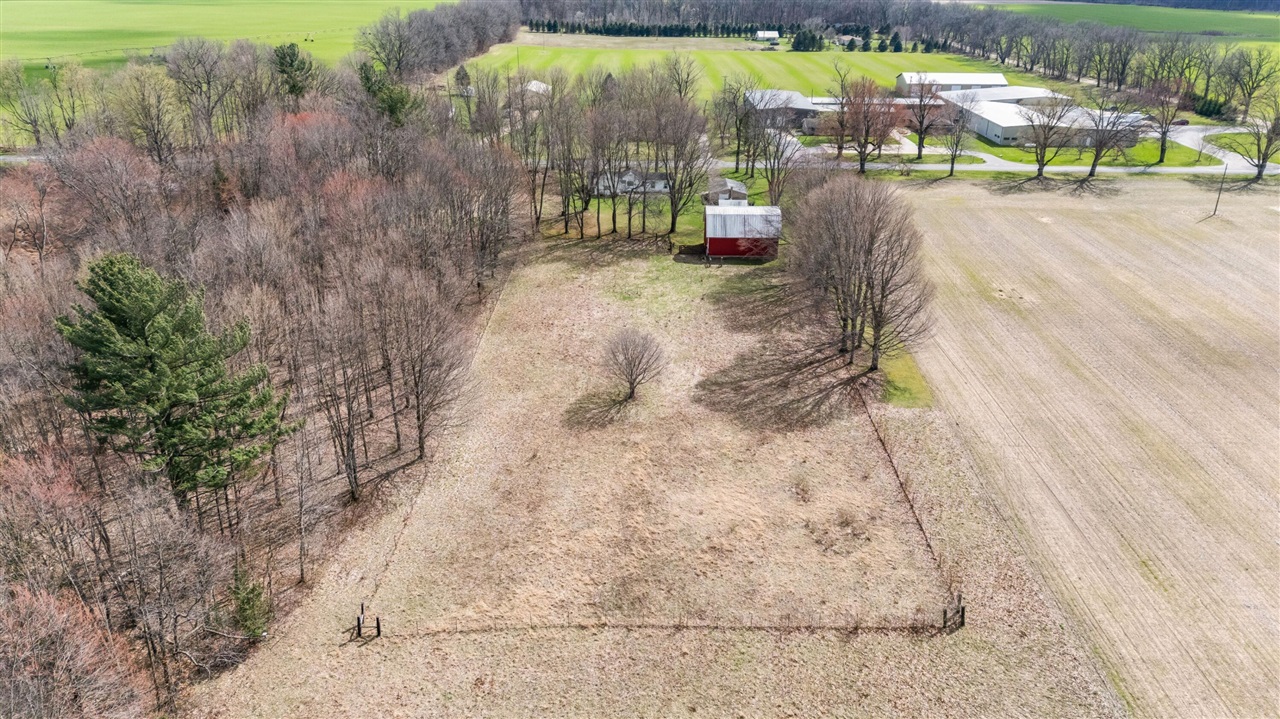main property photo 59