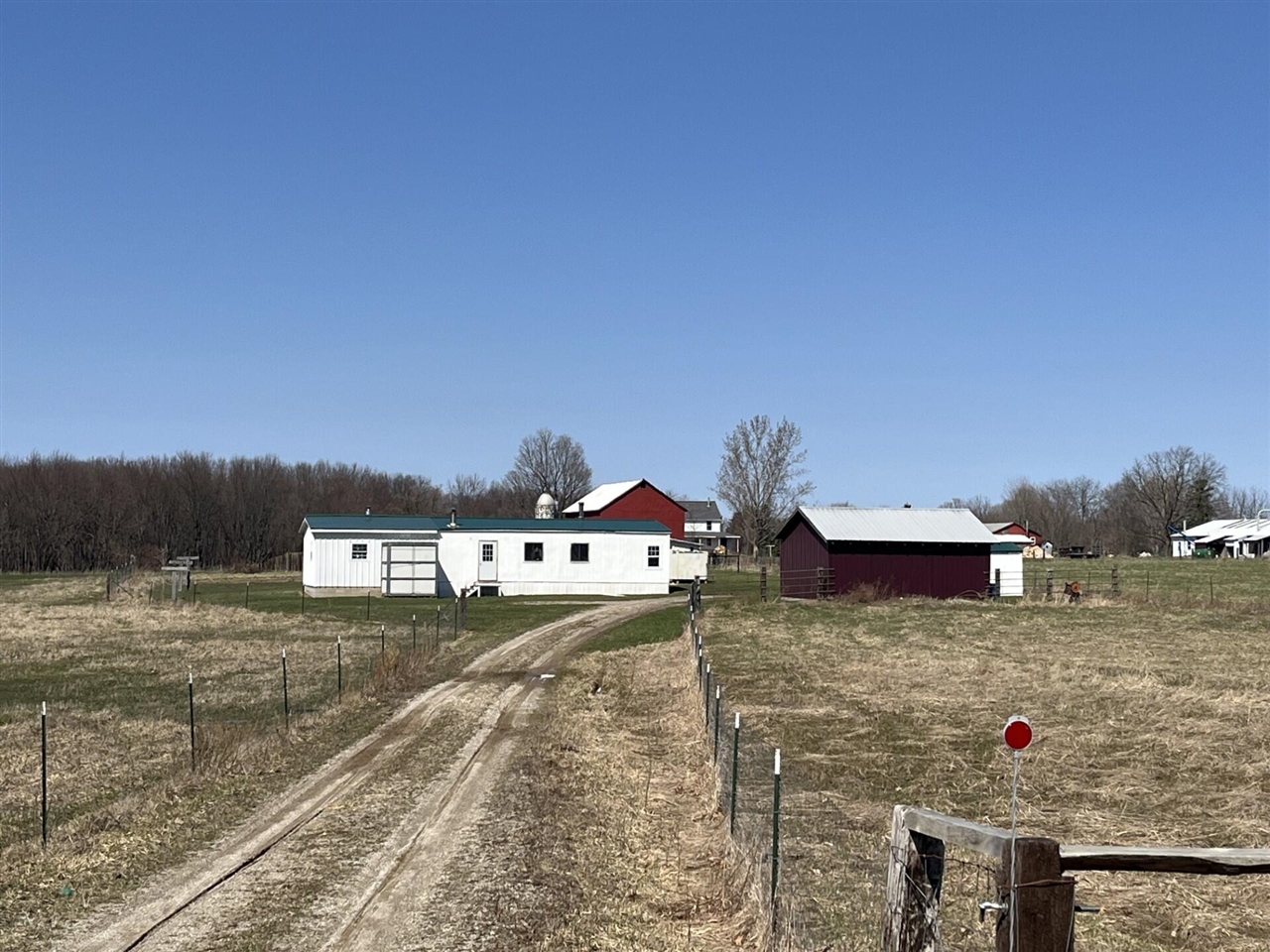 main property photo 0