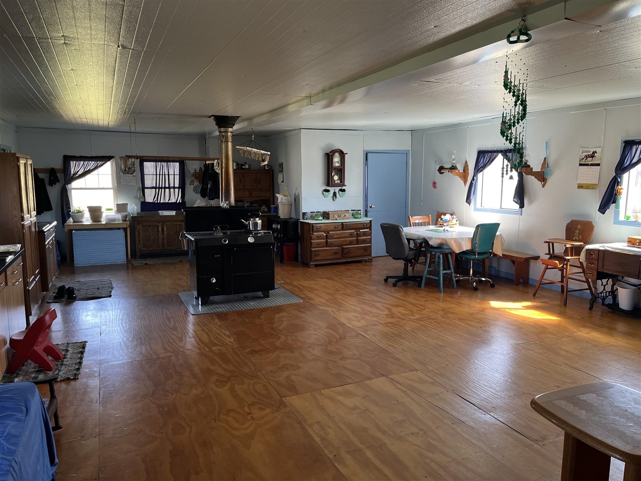 main property photo 7