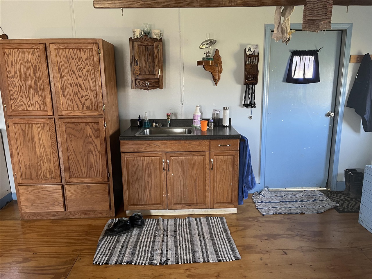 main property photo 8