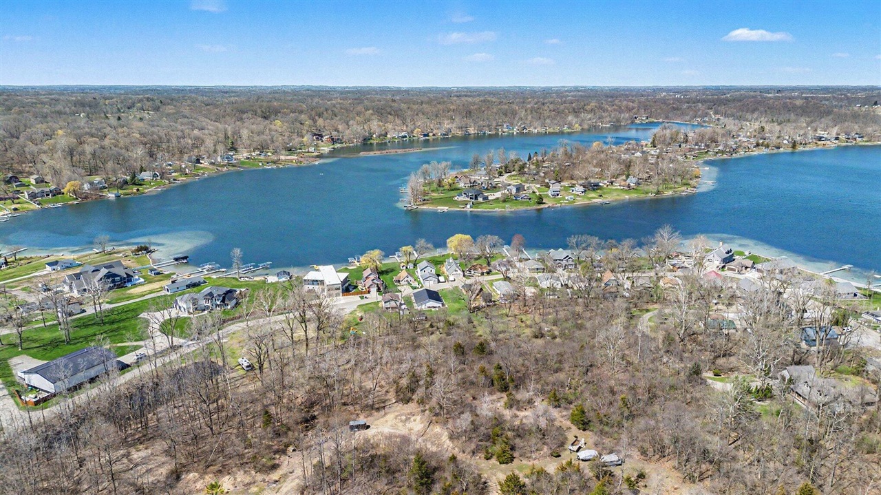 main property photo 35