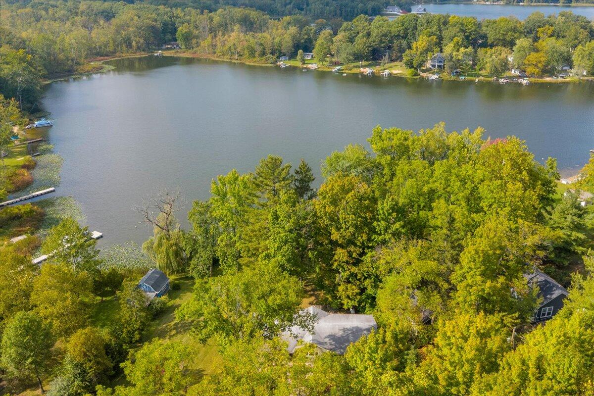 main property photo 77