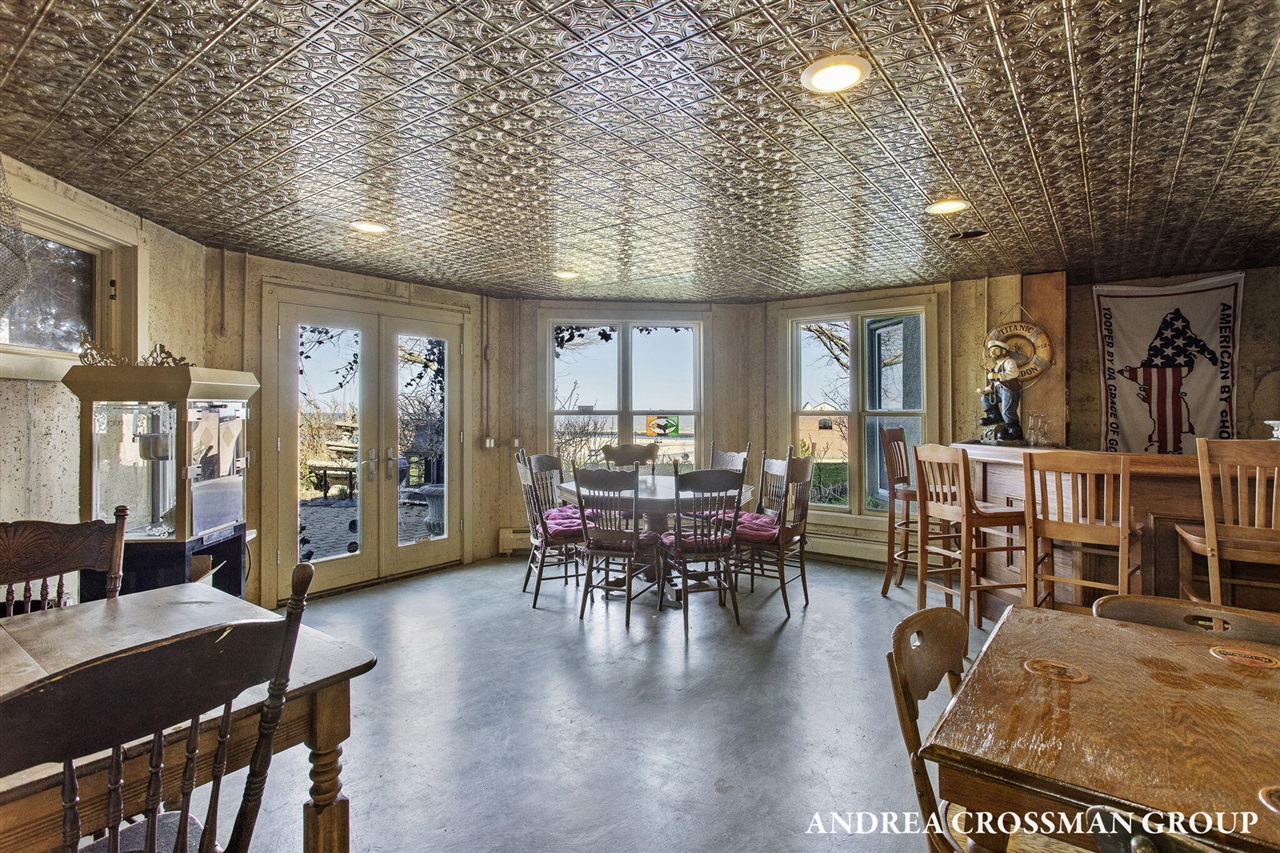 main property photo 86