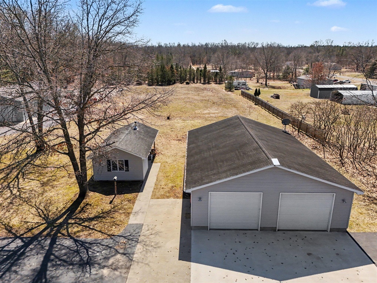 main property photo 48