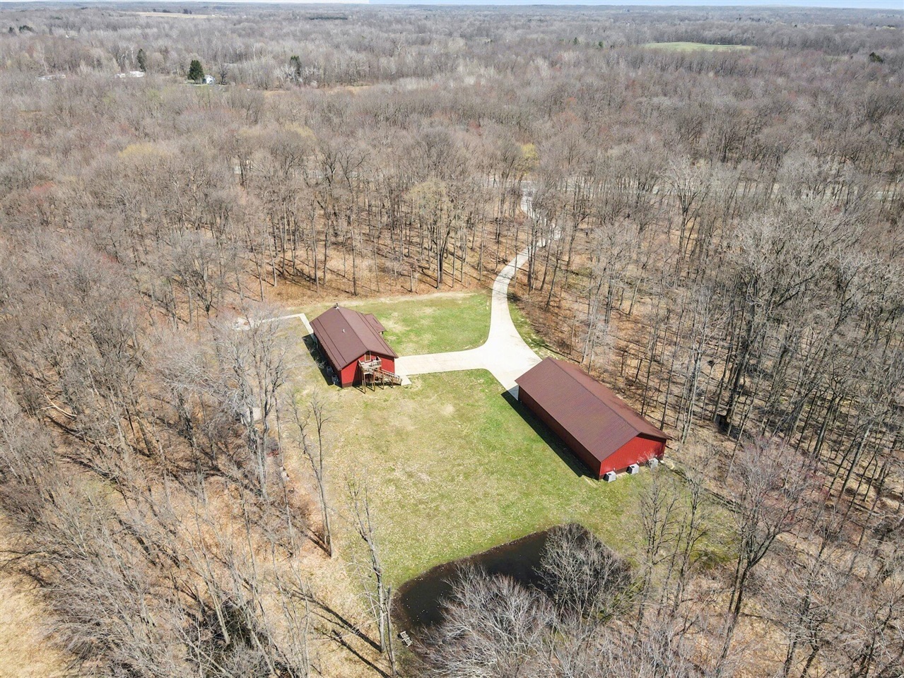 main property photo 30