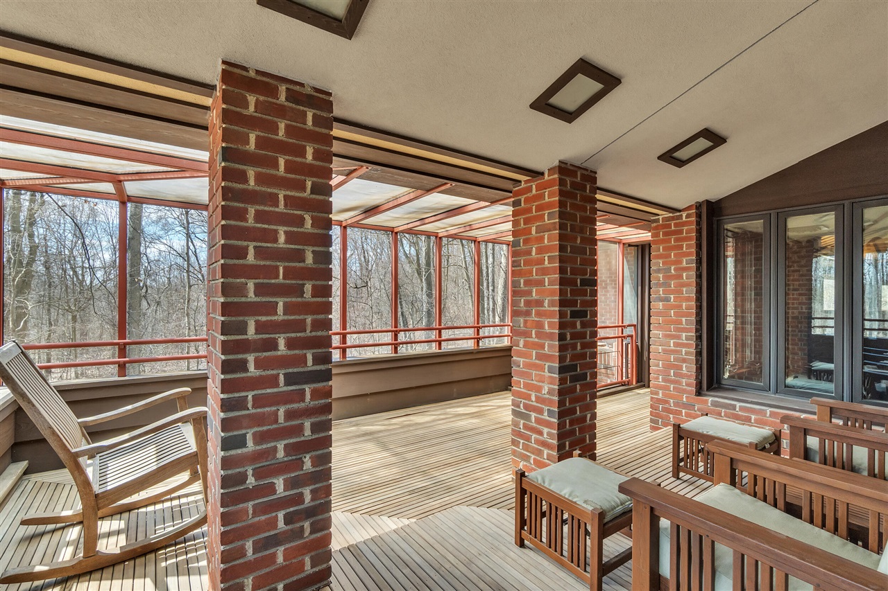main property photo 42