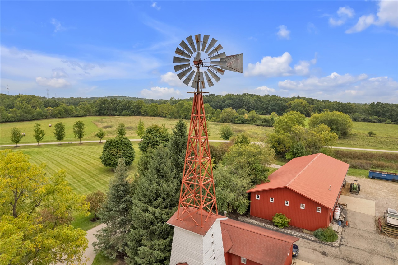 main property photo 81