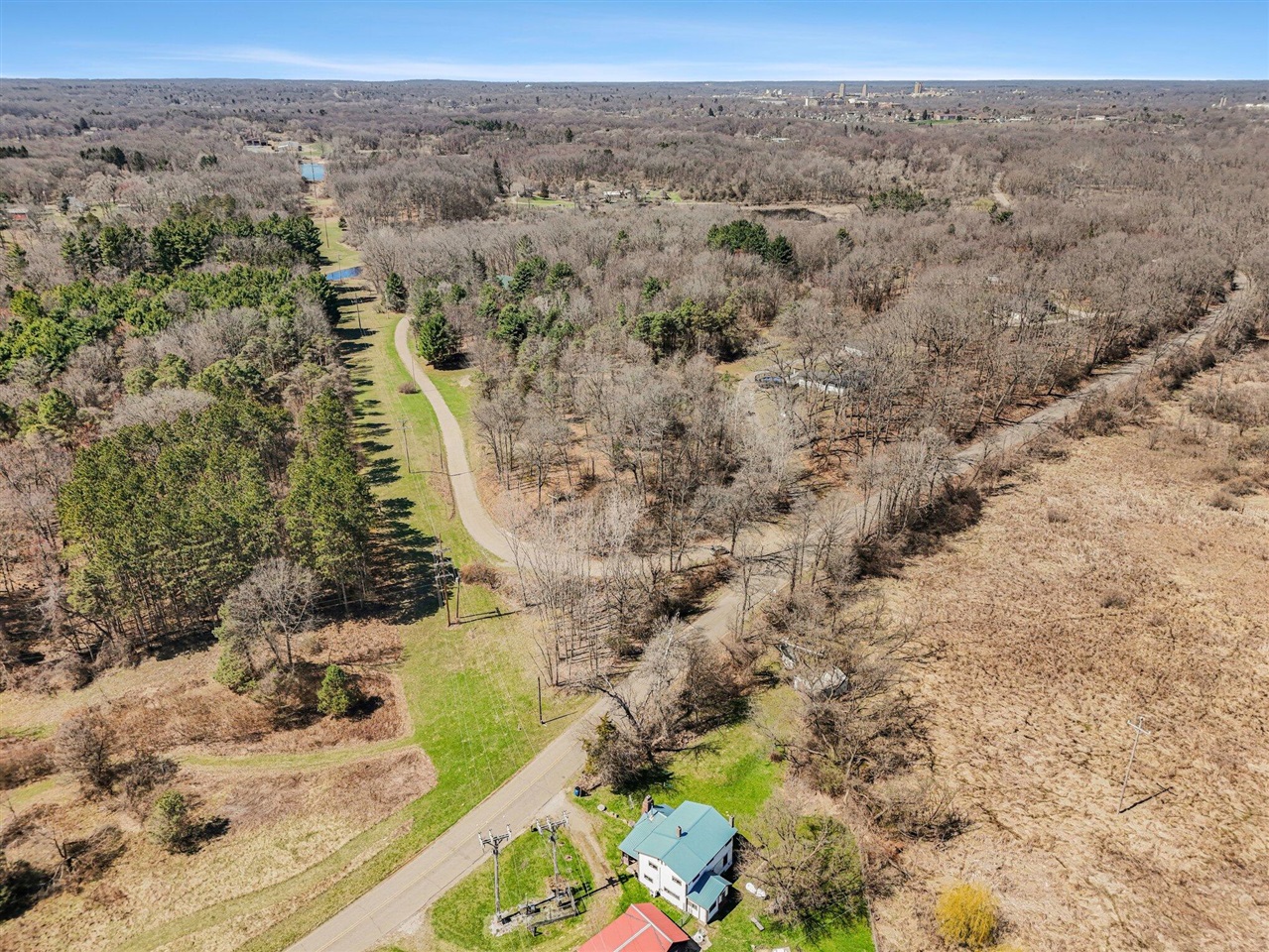 main property photo 5