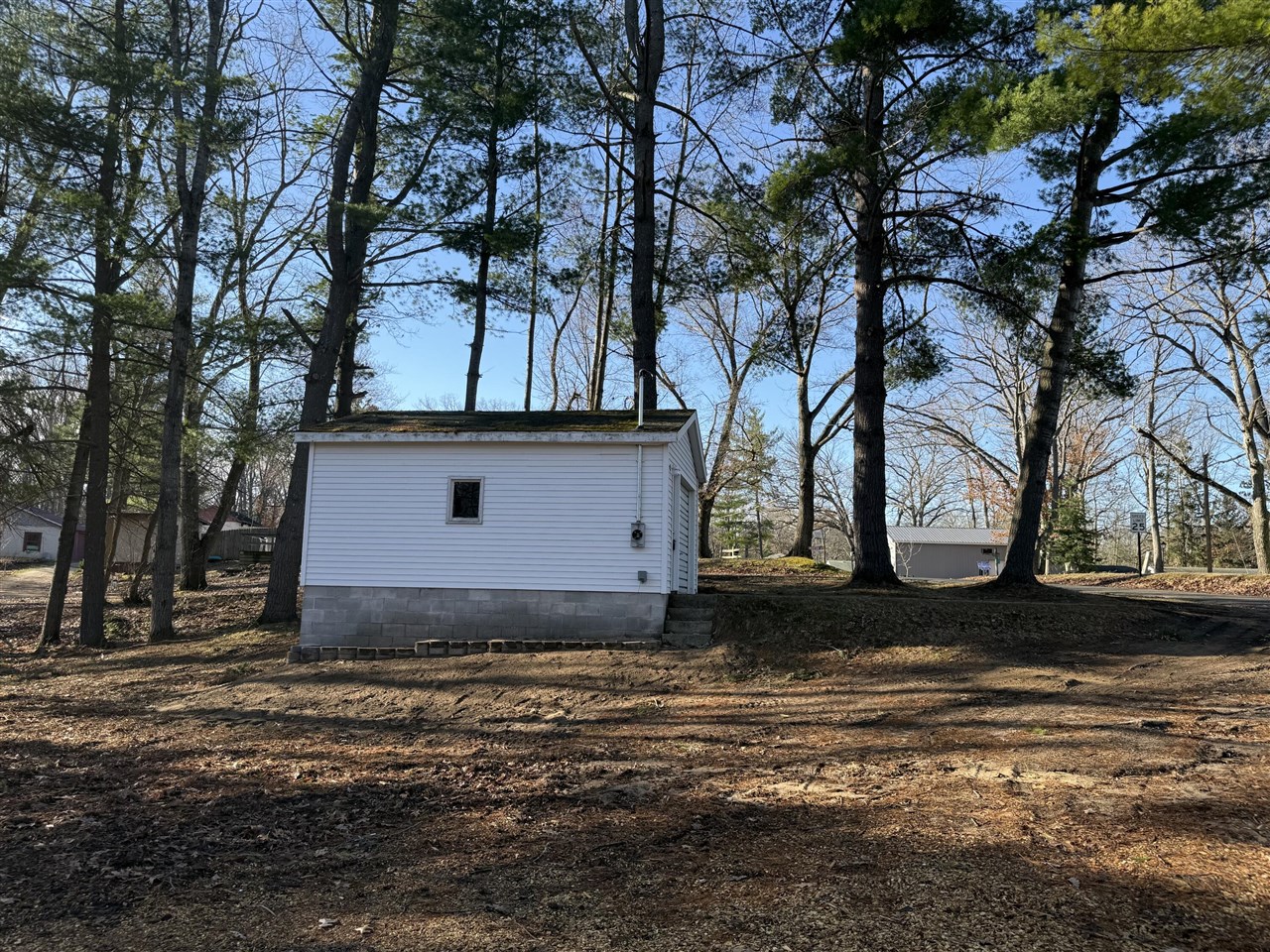 main property photo 9