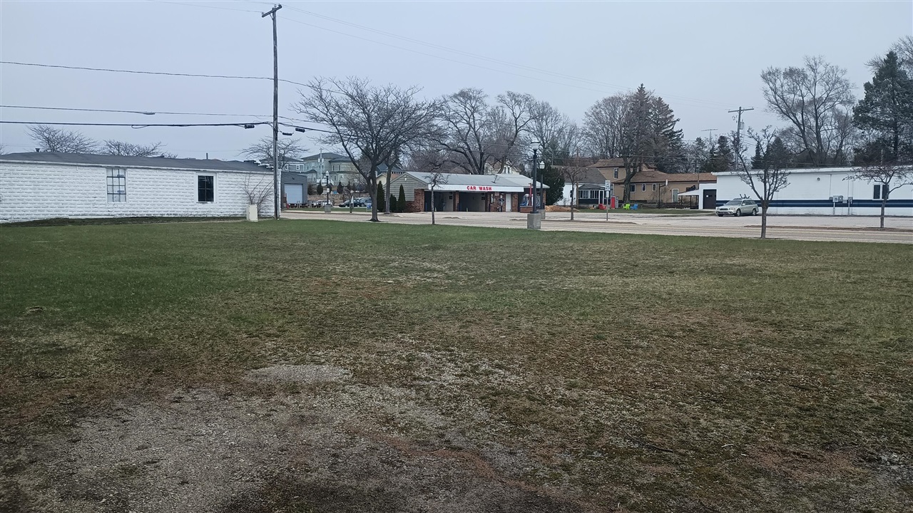 main property photo 6