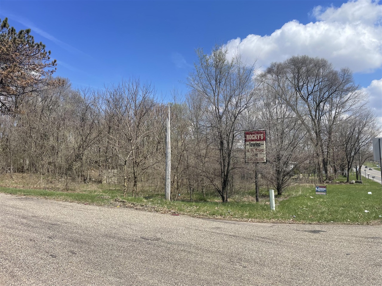 main property photo 0