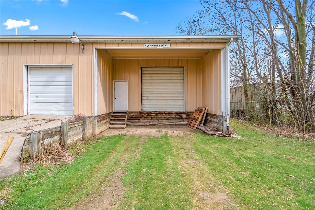 main property photo 24