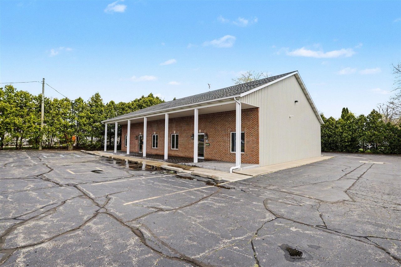 main property photo 2