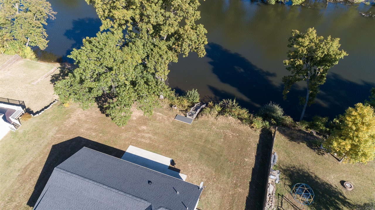 main property photo 64