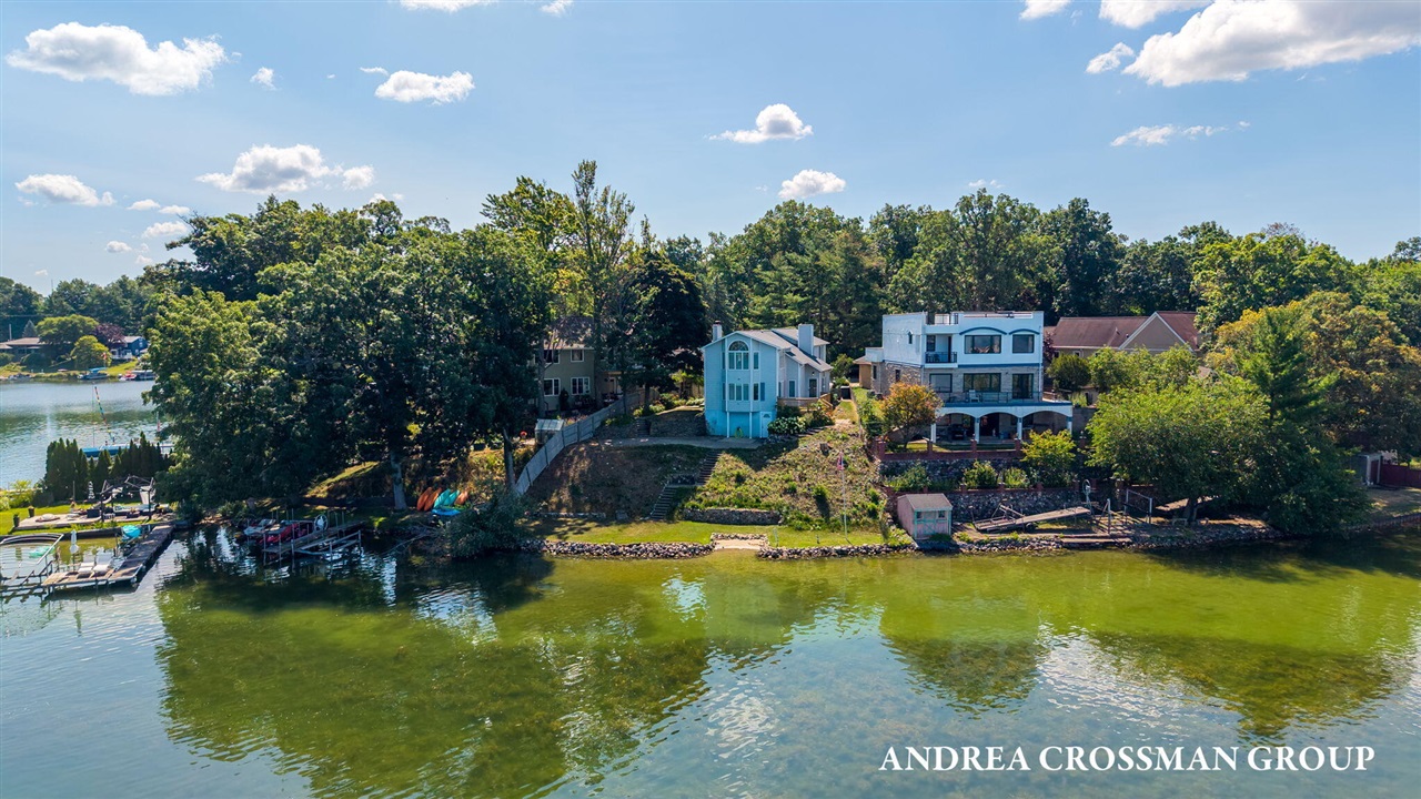 main property photo 34