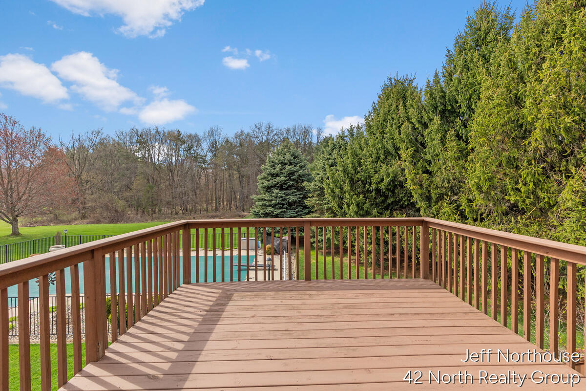 main property photo 59