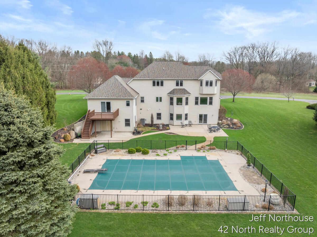 main property photo 62