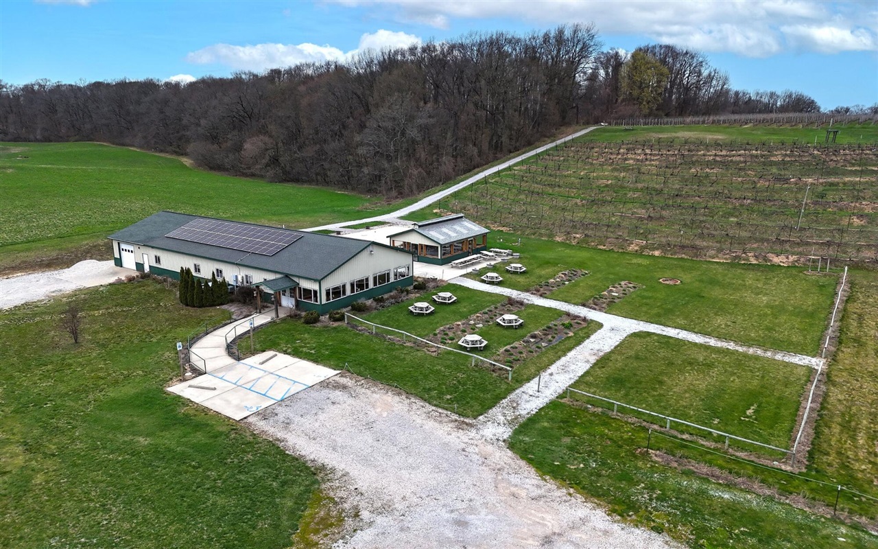 main property photo 33