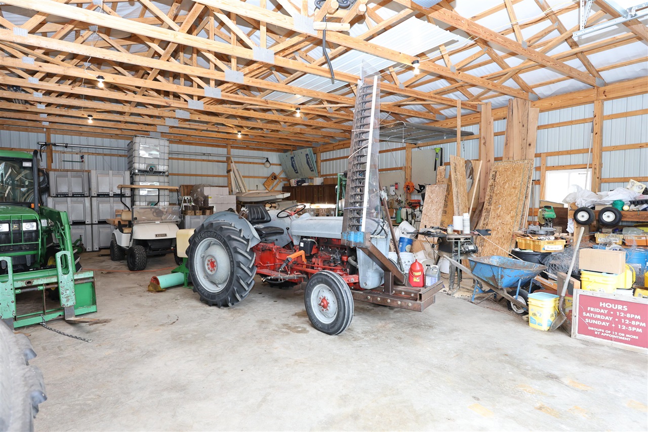 main property photo 45