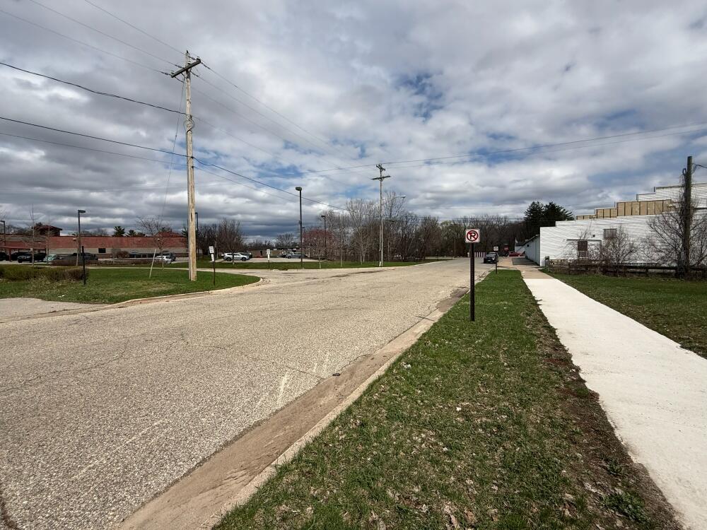 main property photo 16
