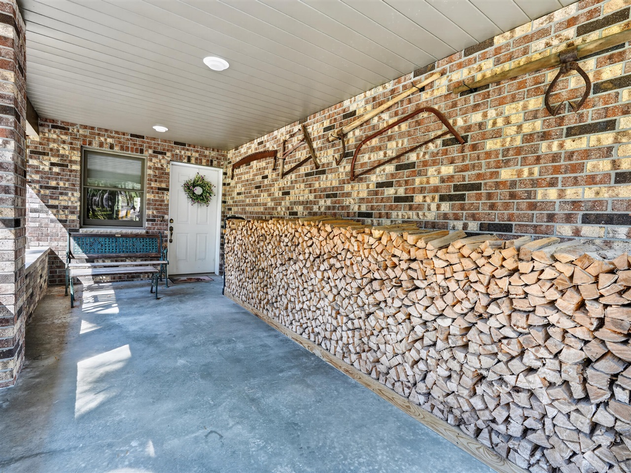main property photo 50