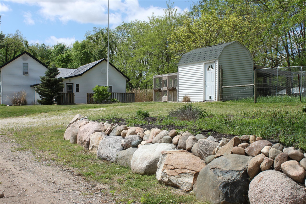 main property photo 41