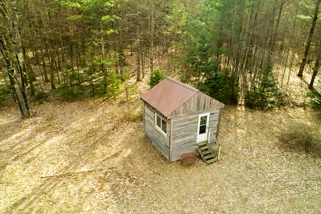 main property photo 10