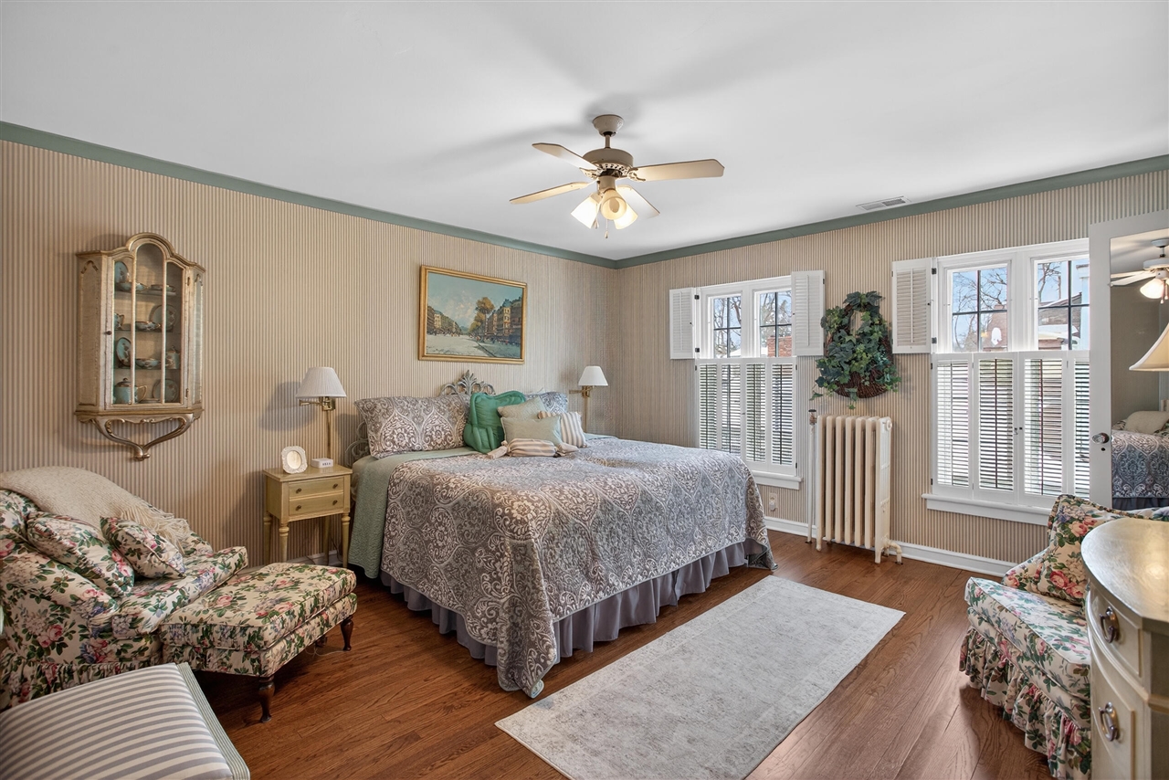 main property photo 53