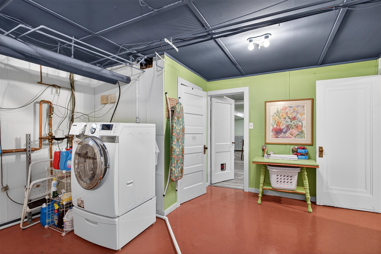 main property photo 64