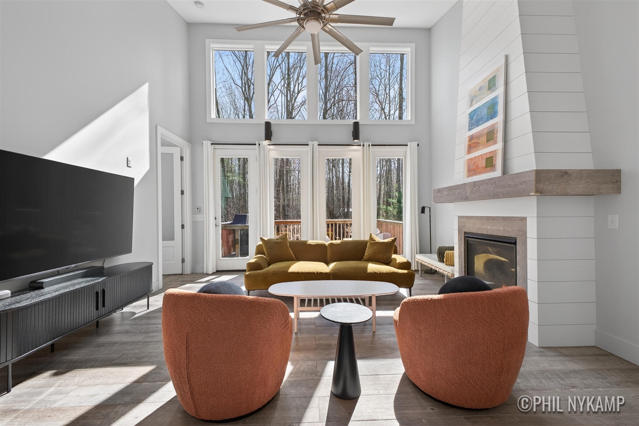 main property photo 74