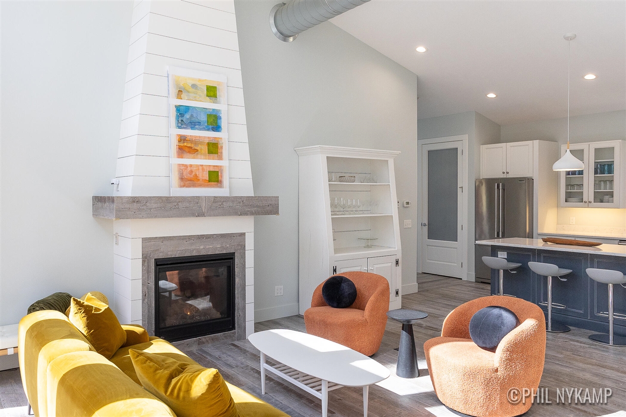 main property photo 78
