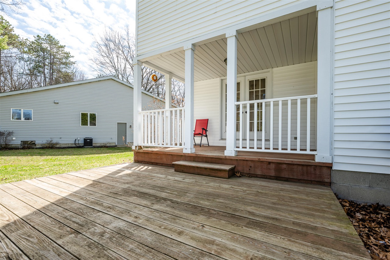 main property photo 31