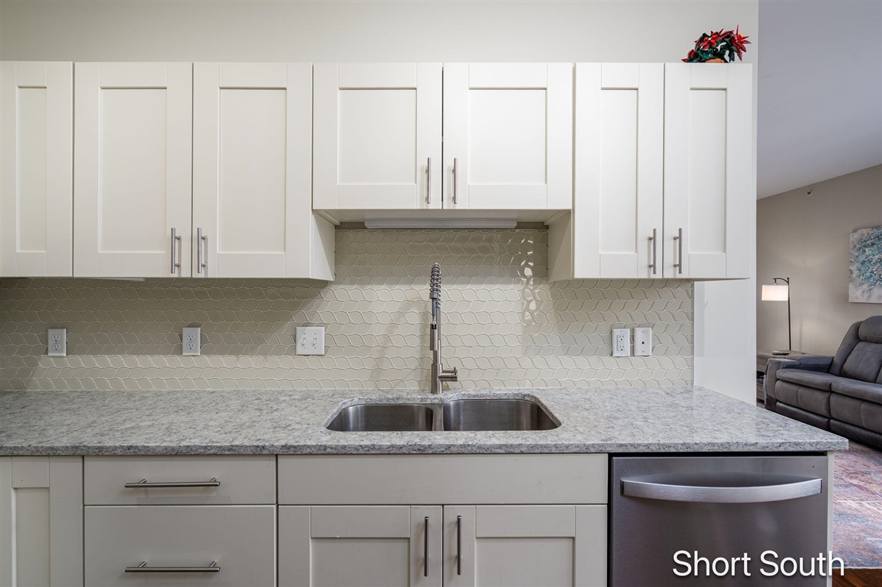 property viewer photo 21