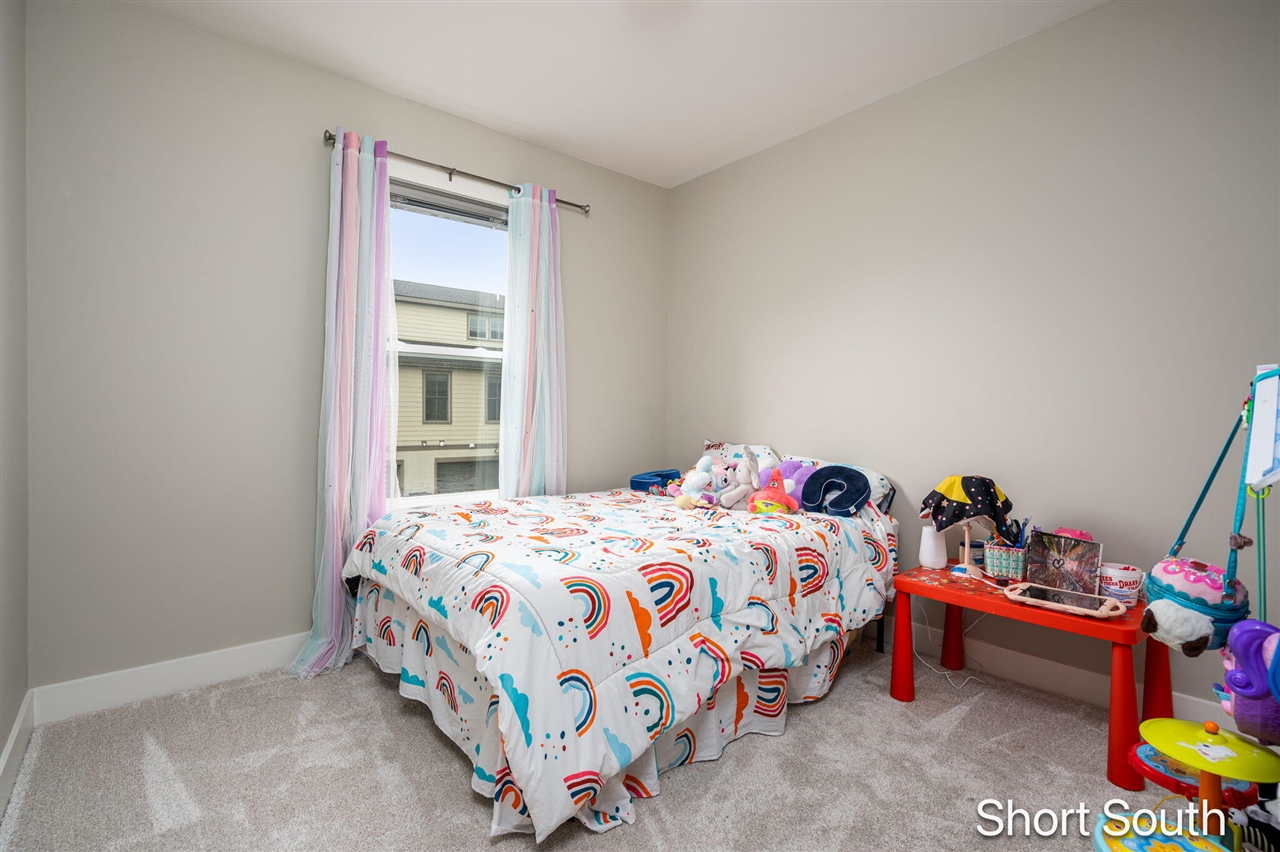 property viewer photo 29