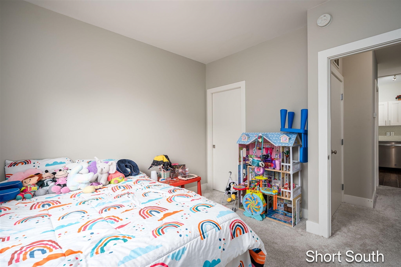 property viewer photo 30