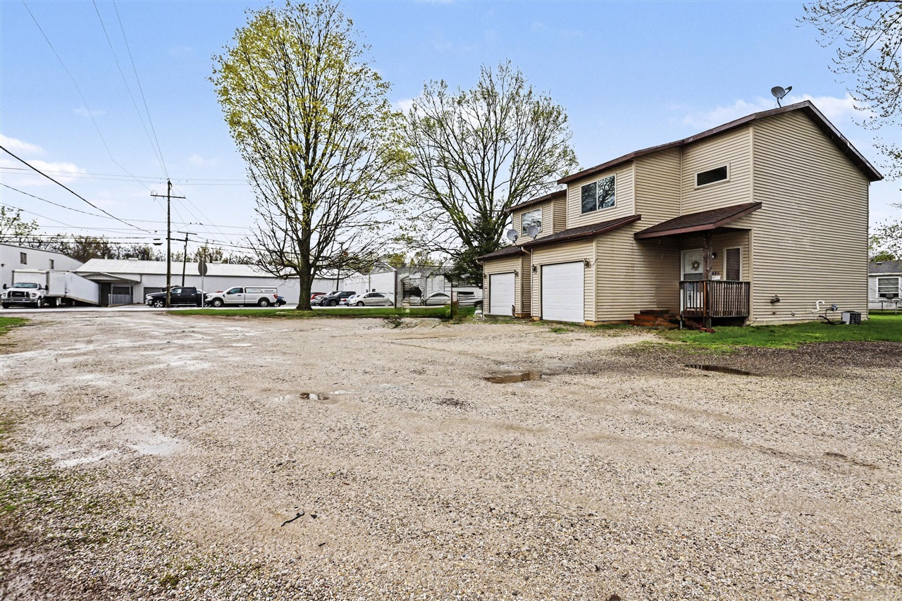 main property photo 2