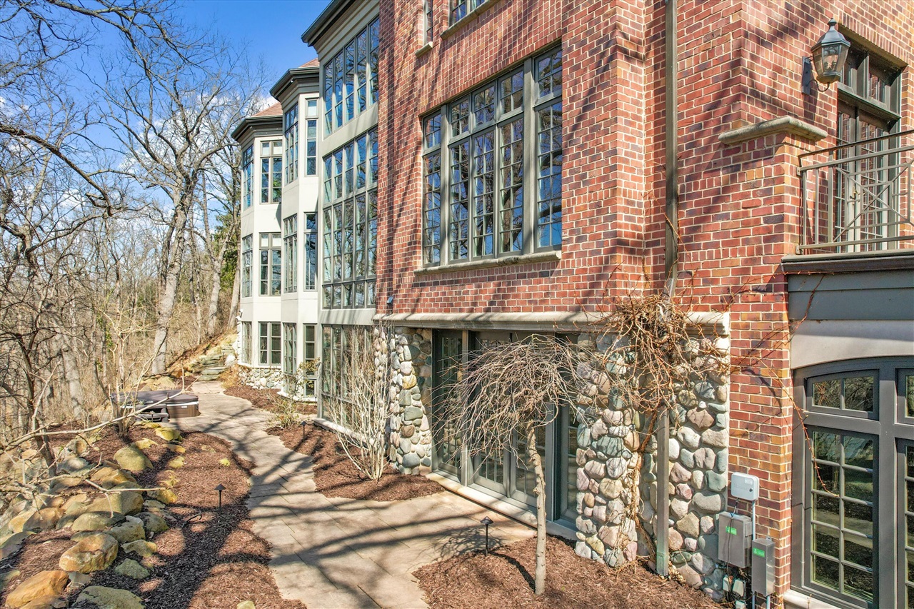 main property photo 77