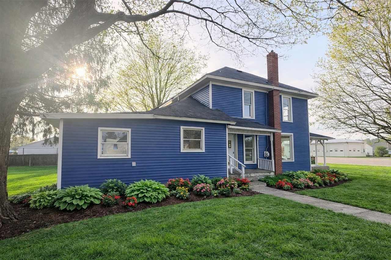 main property photo 5