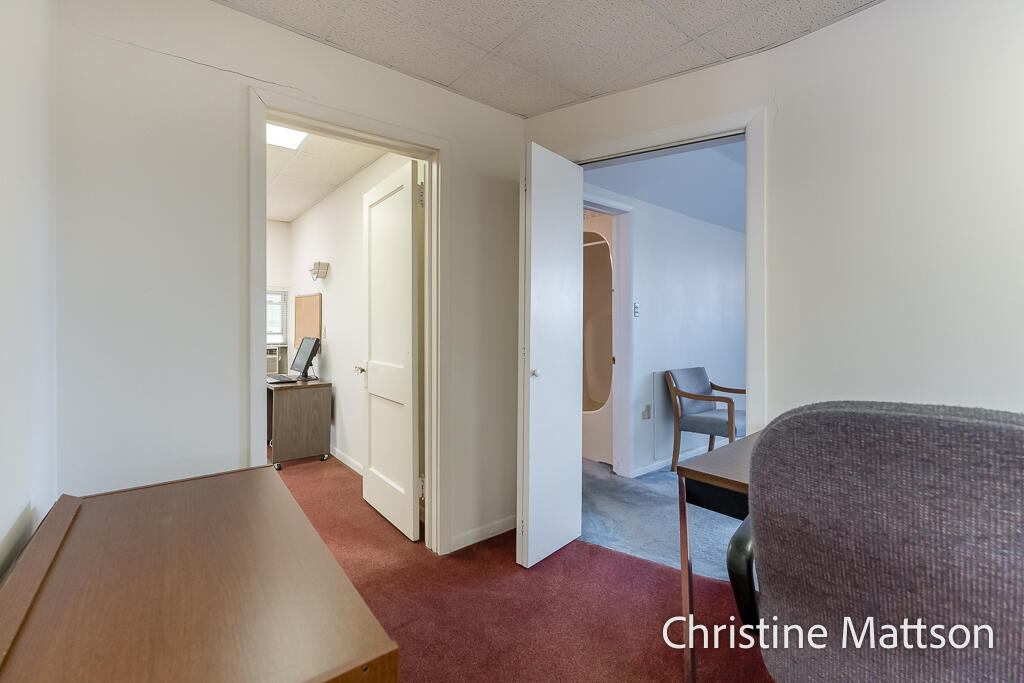 main property photo 47