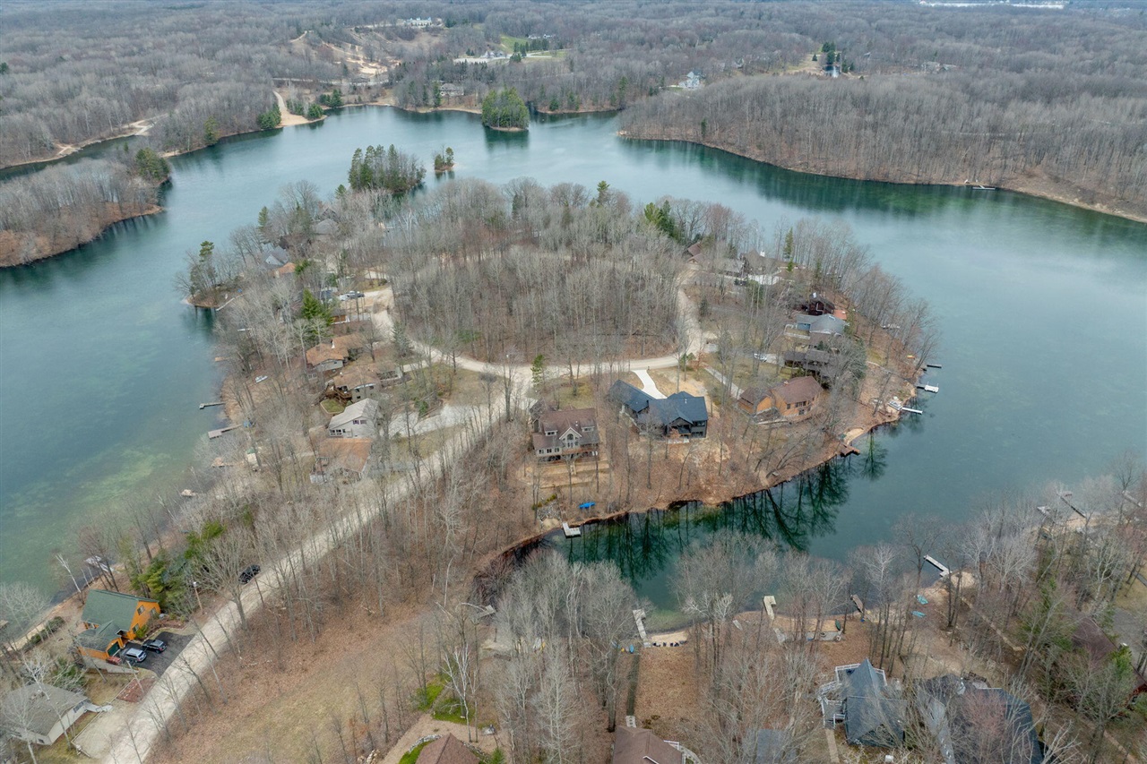main property photo 59