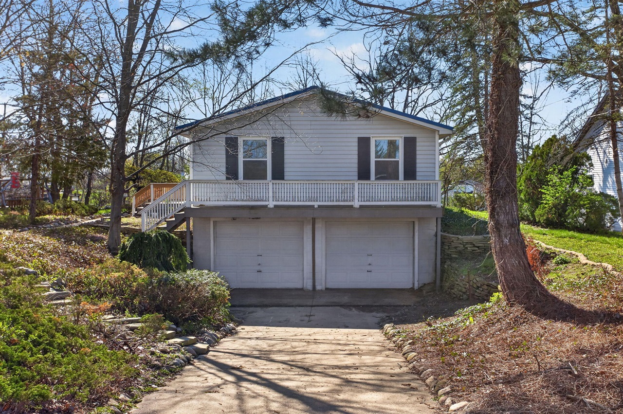 main property photo 44